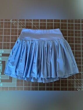 Offline by Aerie Light Blue Pleated Women’s Skirt/Skort XS Like New